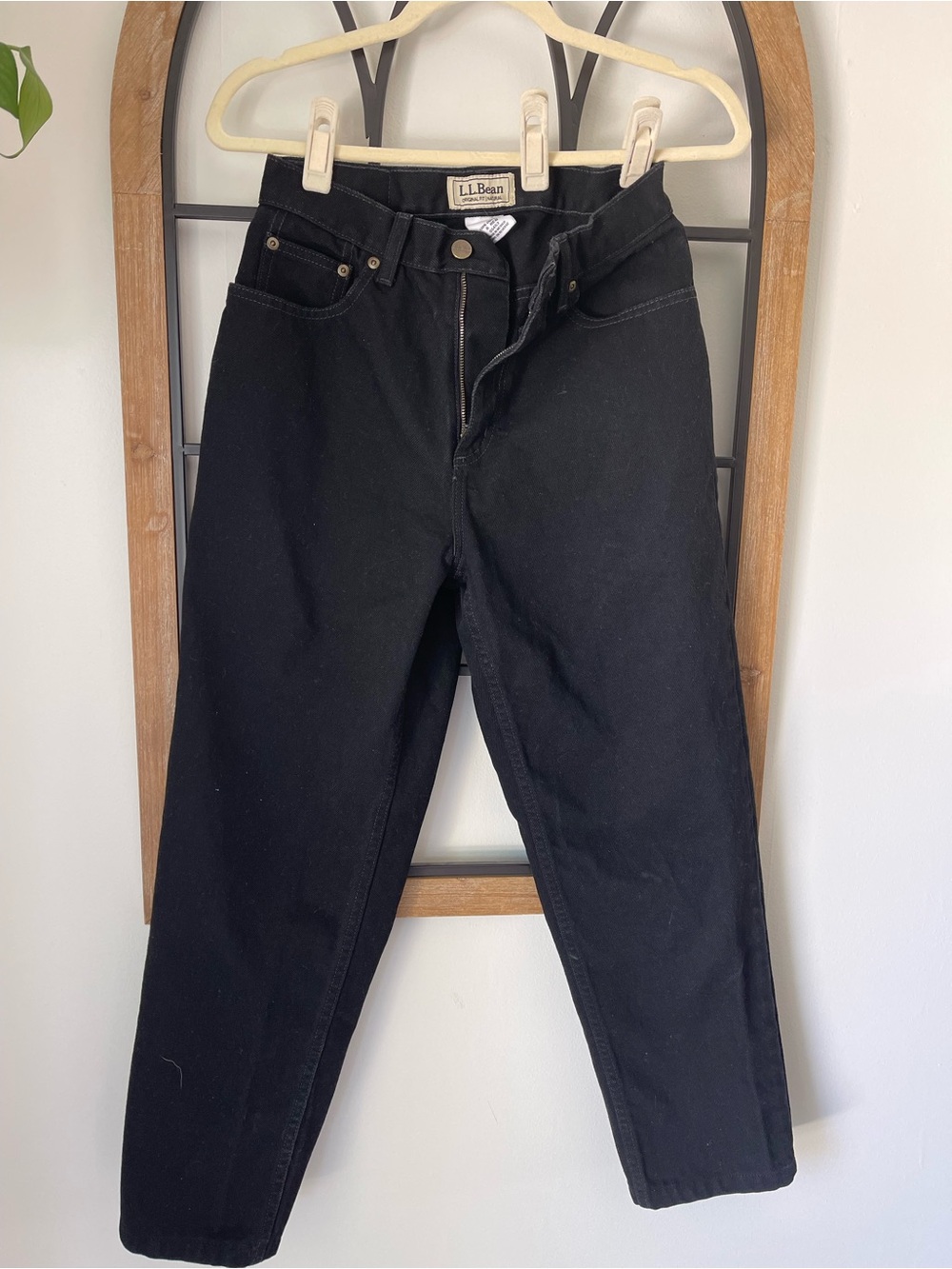 L.L. Bean Women's High-Rise Black Straight-Leg Jeans - NEVER WORN